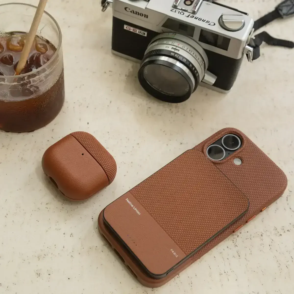 Native Union - (Re)Classic Power Bank with MagSafe Wireless Charging - Powerbank z ładowaniem MagSafe - Image 26
