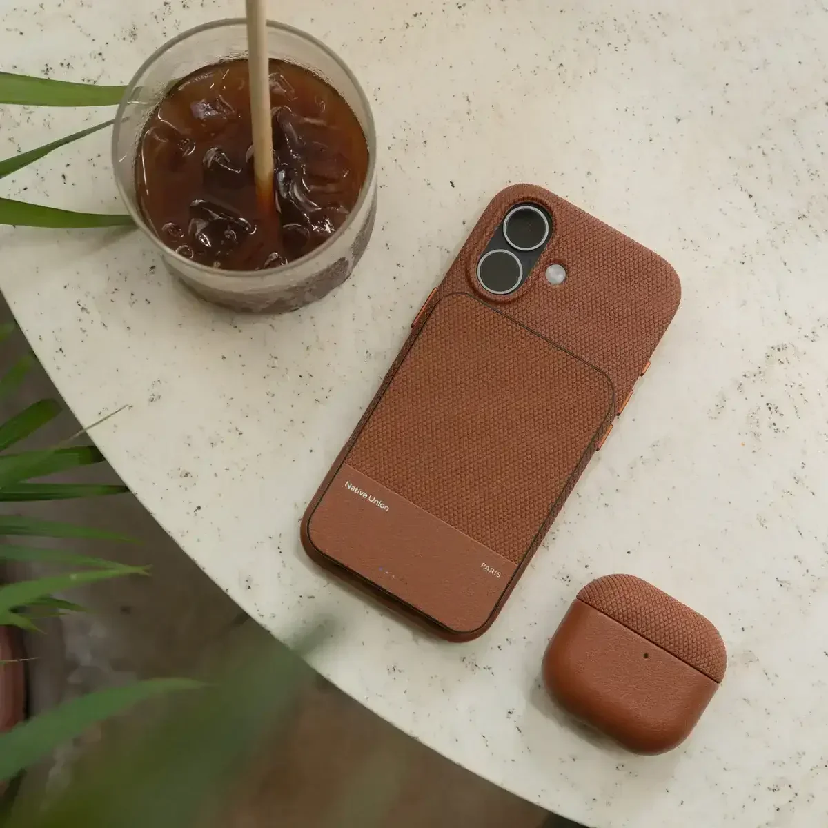 Native Union - (Re)Classic Power Bank with MagSafe Wireless Charging - Powerbank z ładowaniem MagSafe - Image 27