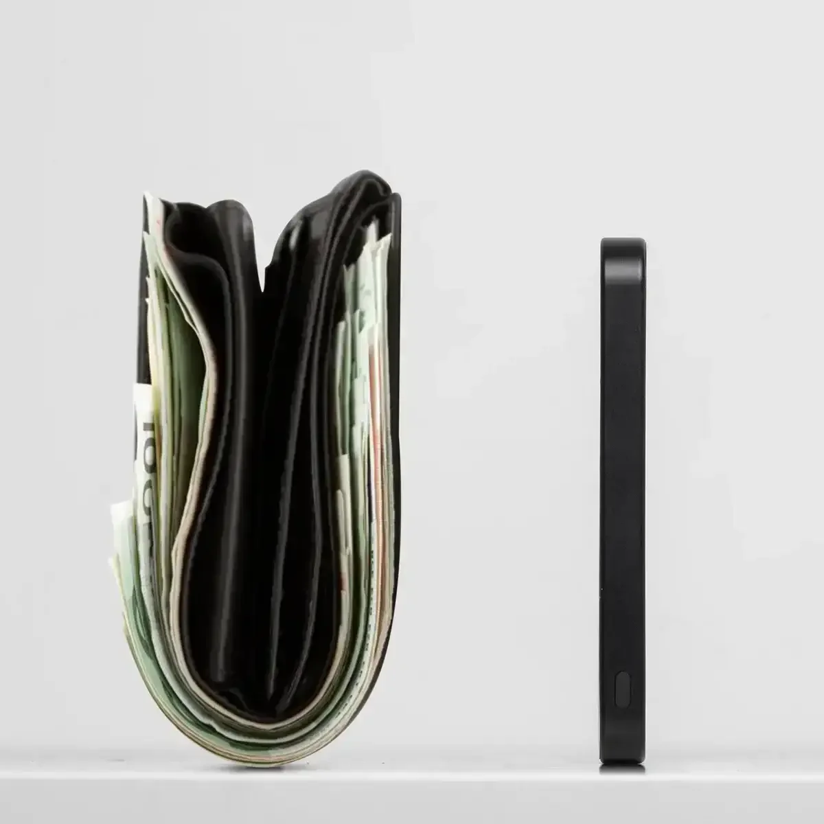 Native Union - (Re)Classic Power Bank with MagSafe Wireless Charging - Powerbank z ładowaniem MagSafe - Image 31