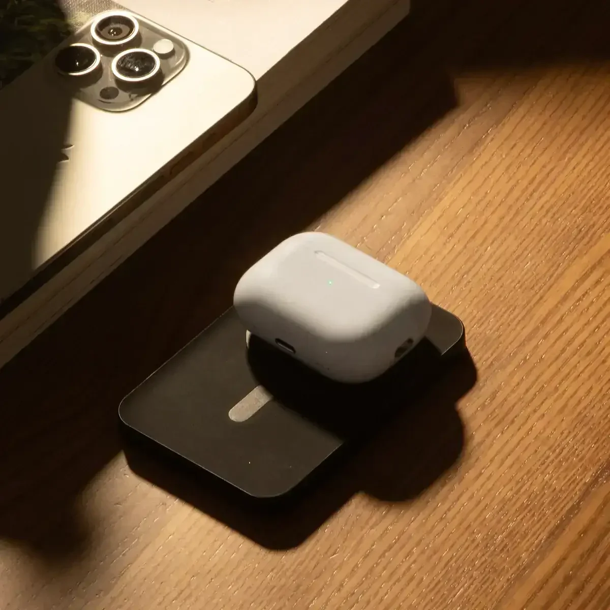 Native Union - (Re)Classic Power Bank with MagSafe Wireless Charging - Powerbank z ładowaniem MagSafe - Image 7