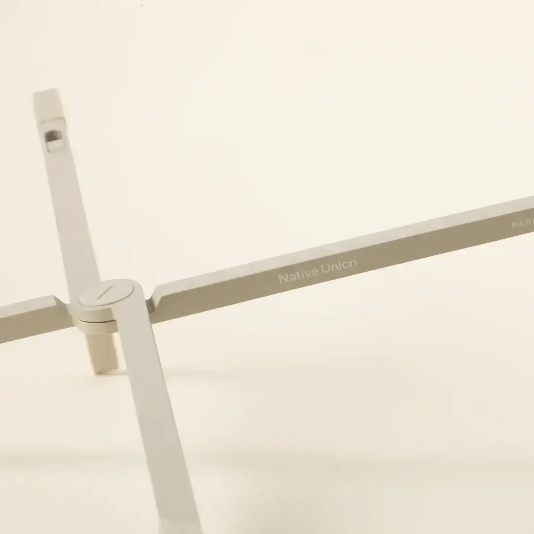 Native Union - Fold Laptop Stand - Składana Podstawka pod Laptopa - Image 11