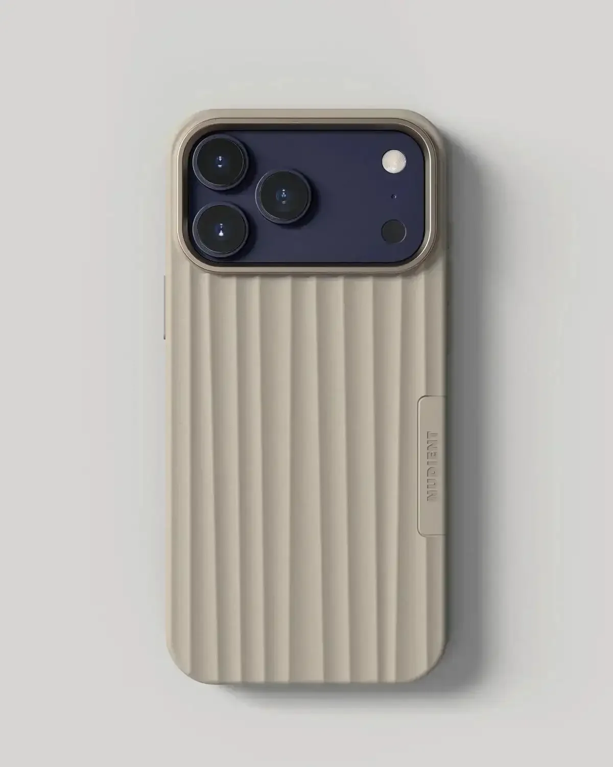 Nudient - Bold Case for iPhone 17 / Air / Pro / Pro Max - Etui z MagSafe na iPhone 17 / Air / Pro / Pro Max - Image 12