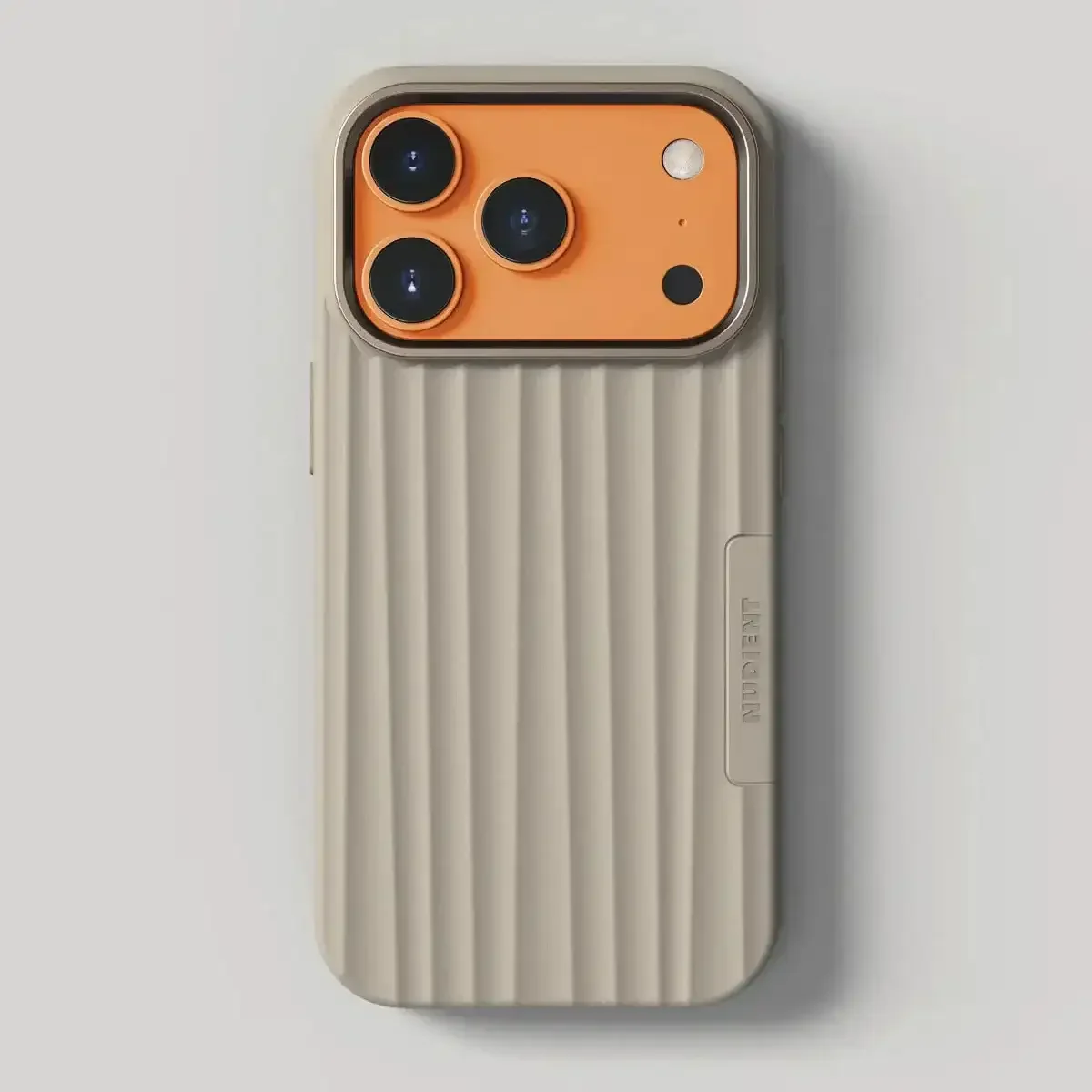 Nudient - Bold Case for iPhone 17 / Air / Pro / Pro Max - Etui z MagSafe na iPhone 17 / Air / Pro / Pro Max - Image 8