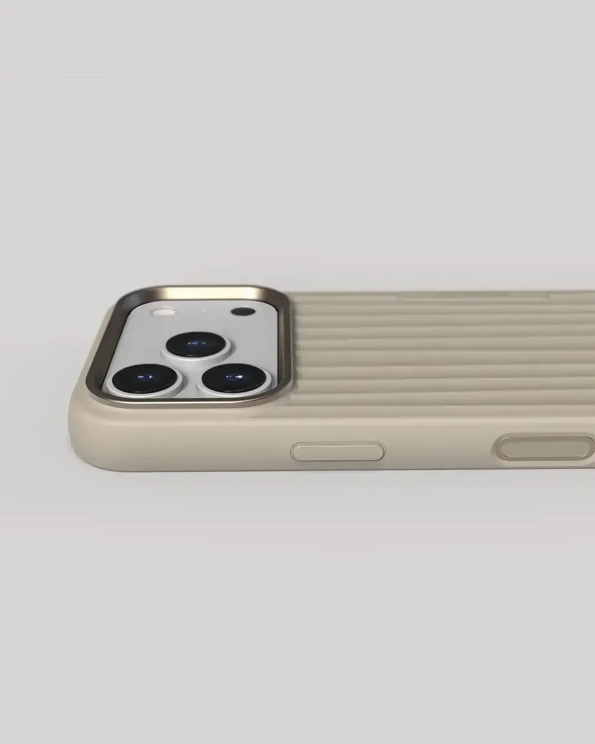 Nudient - Bold Case for iPhone 17 / Air / Pro / Pro Max - Etui z MagSafe na iPhone 17 / Air / Pro / Pro Max - Image 9