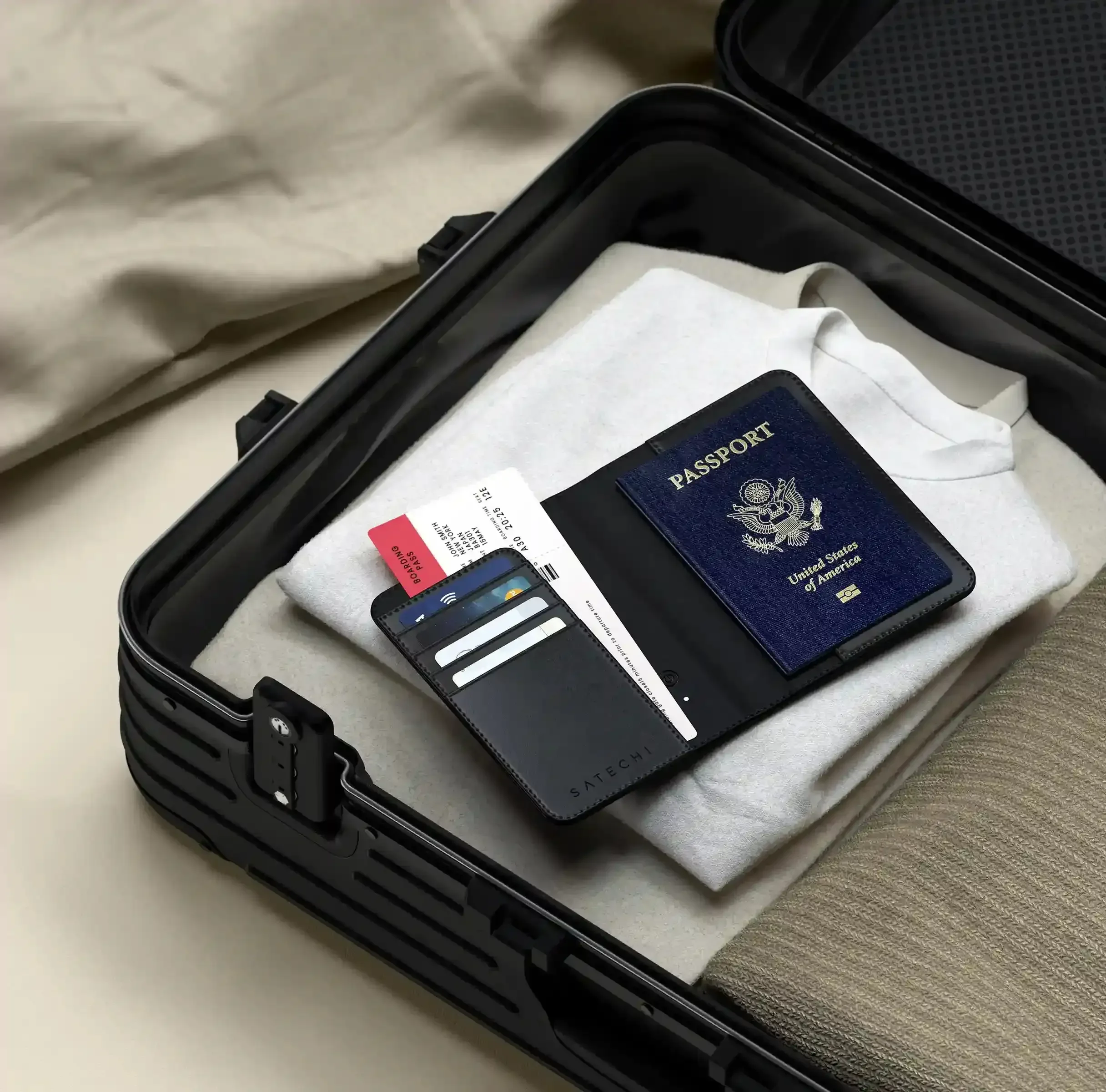 Satechi - Vegan - Leather Passport Cover with Find My - Etui na Paszport z Funkcją Śledzenia - Image 9