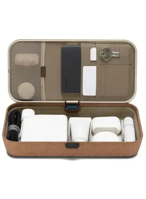 Star Wars™ | Orbitkey Nest v2 - Obi-Wan Kenobi™ - Przenośny Organizer z Ładowarką Indukcyjną 2w1 - Image 2