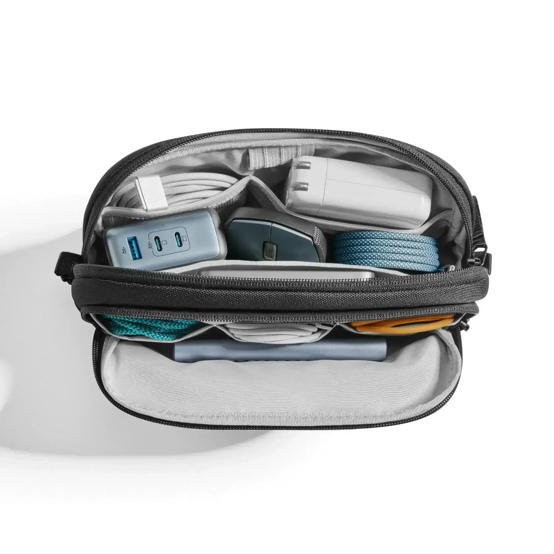 Tomtoc - Light-T12 Electronic Accessory Pouch M - Etui na Akcesoria - Image 11
